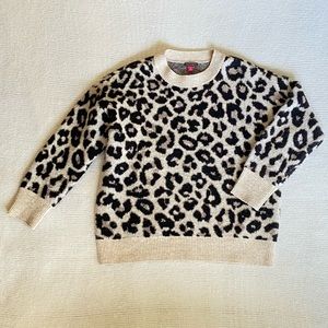Cheetah Print Sweater by Vince Camuto M || Black & Tan || Warm Cozy Sweater